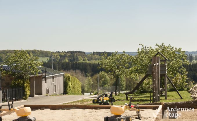 Ferienhaus für 12 Personen auf einem Bauernhof in den Ardennen (Amel)