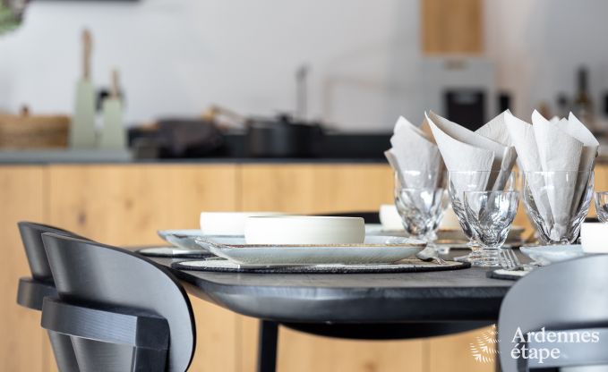 Authentisches Ferienhaus fr 6 Personen in Anhe mit privater Sauna, berdachter Terrasse und luxurisem Interieur