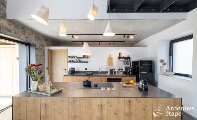 Authentisches Ferienhaus fr 6 Personen in Anhe mit privater Sauna, berdachter Terrasse und luxurisem Interieur