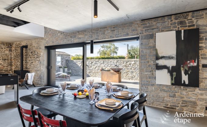 Authentisches Ferienhaus fr 6 Personen in Anhe mit privater Sauna, berdachter Terrasse und luxurisem Interieur