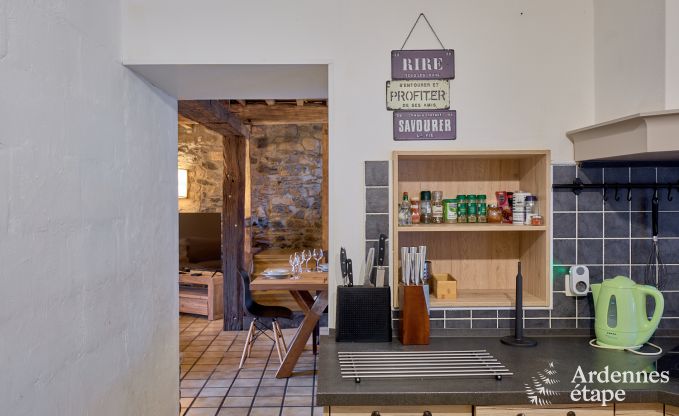 Charmantes Ferienhaus in Anthisnes: 8 Personen, beheizter Pool, 4 Schlafzimmer, haustierfreundlich