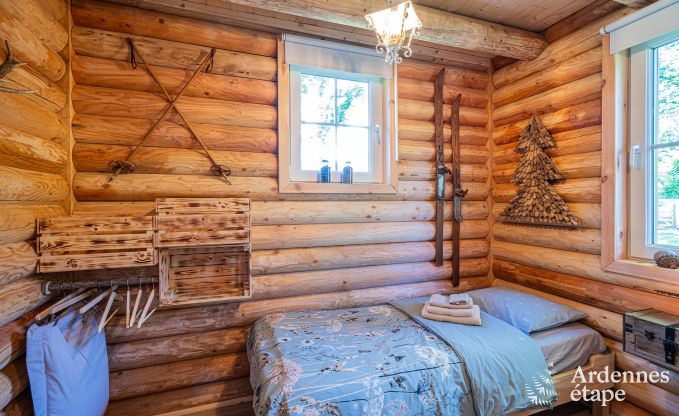 Gemtliches Holz-Familienchalet in Aywaille, Ardennen