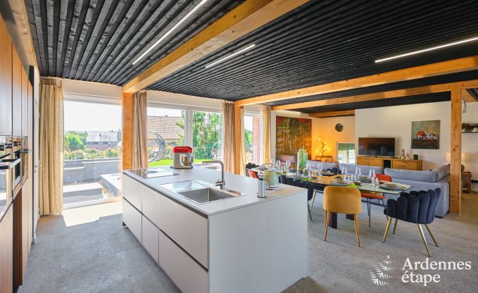 Ger�umige Villa f�r 9 Personen in Baillonville mit Hallenbad und Whirlpool