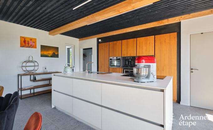 Ger�umige Villa f�r 9 Personen in Baillonville mit Hallenbad und Whirlpool