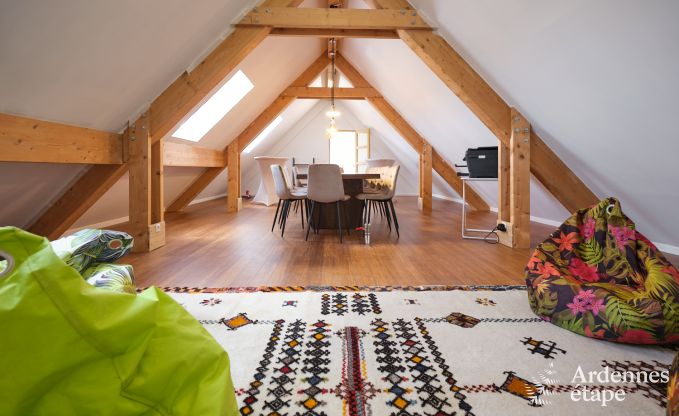 Ger�umige Villa f�r 9 Personen in Baillonville mit Hallenbad und Whirlpool