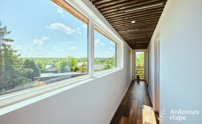 Ger�umige Villa f�r 9 Personen in Baillonville mit Hallenbad und Whirlpool