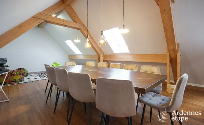 Ger�umige Villa f�r 9 Personen in Baillonville mit Hallenbad und Whirlpool