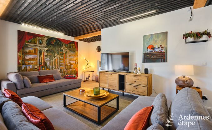 Ger�umige Villa f�r 9 Personen in Baillonville mit Hallenbad und Whirlpool