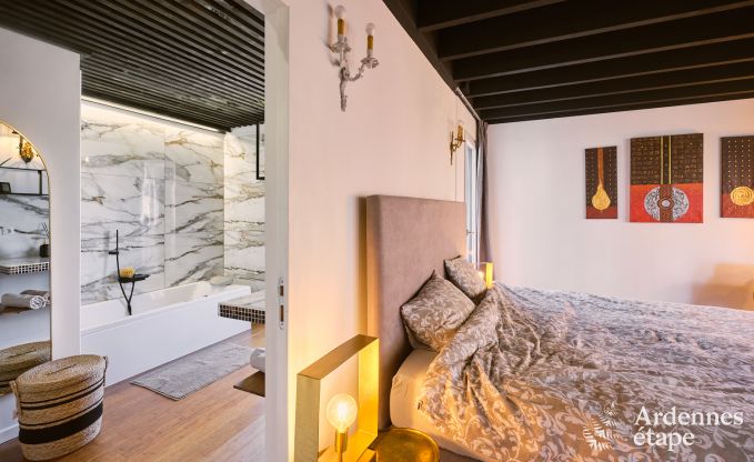 Ger�umige Villa f�r 9 Personen in Baillonville mit Hallenbad und Whirlpool