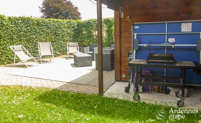 Moderne Luxus-Ferienwohnung für 8 Personen zur Vermietung in Bastogne