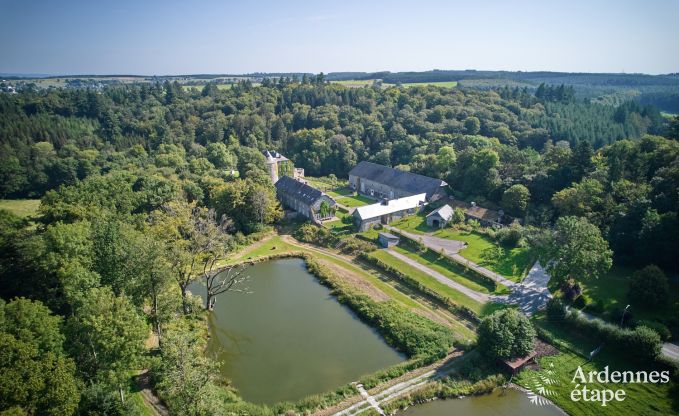 Schloss Bastogne 30 Pers. Ardennen