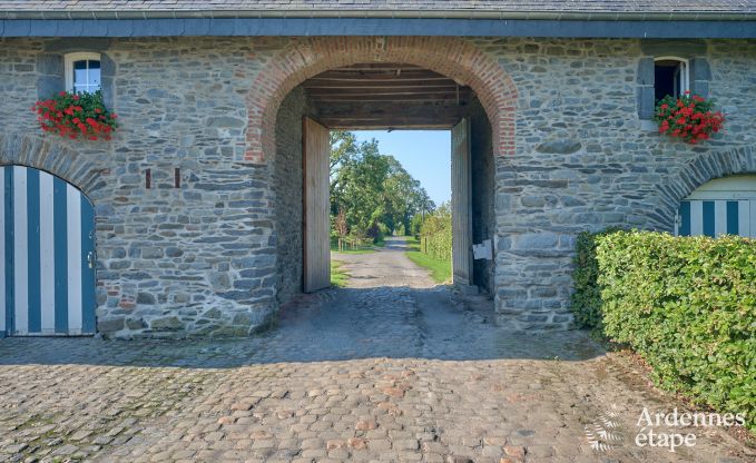 Schloss Bastogne 30 Pers. Ardennen