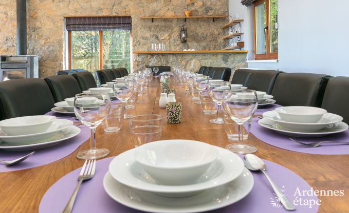 Luxuriöses 4,5-Sterne-Ferienhaus für 20 Personen im Wald von Beauraing