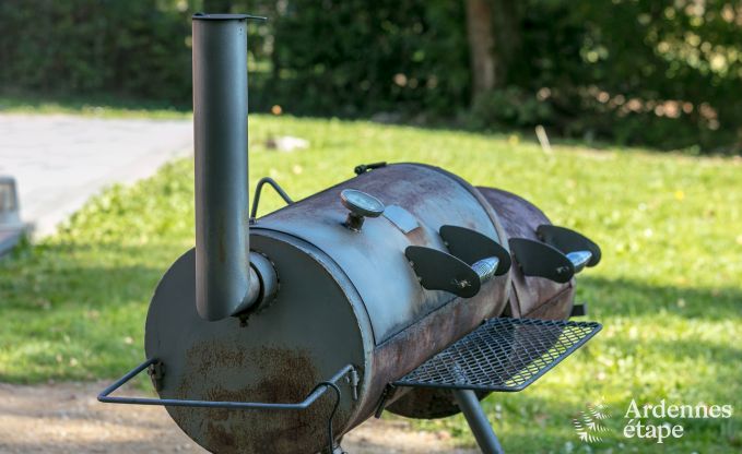 Ger�umiges Chalet f�r Gruppen in Beauraing, Ardennen