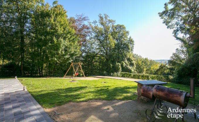 Ger�umiges Chalet f�r Gruppen in Beauraing, Ardennen