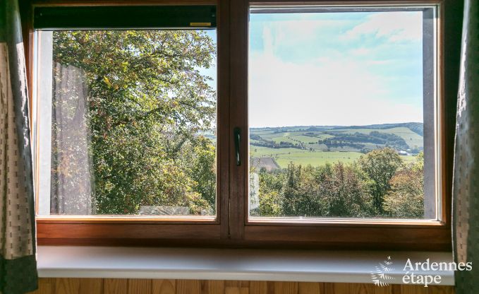 Gerumiges und komfortables Chalet in Beauraing, Ardennen