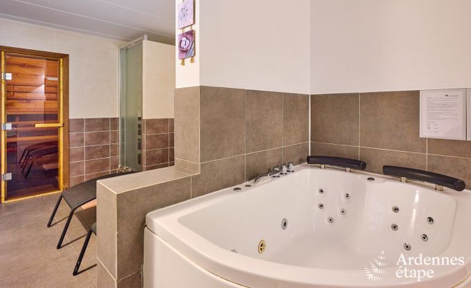 Luxus-Chalet mit Sauna in Beauraing, Ardennen
