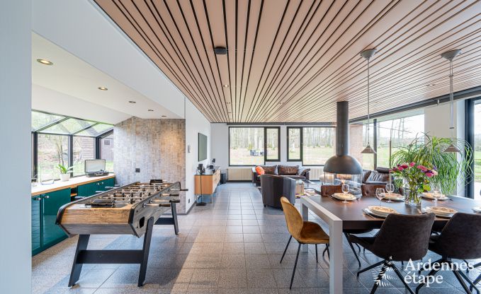 Charmantes und gerumiges Ferienhaus mit Pool in Beauraing, Ardennen