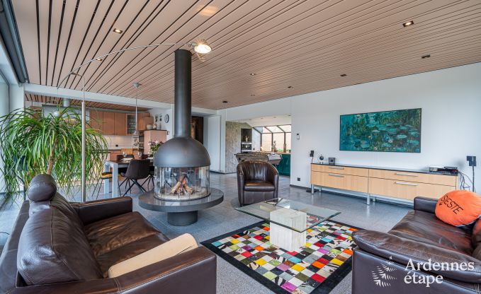 Charmantes und gerumiges Ferienhaus mit Pool in Beauraing, Ardennen