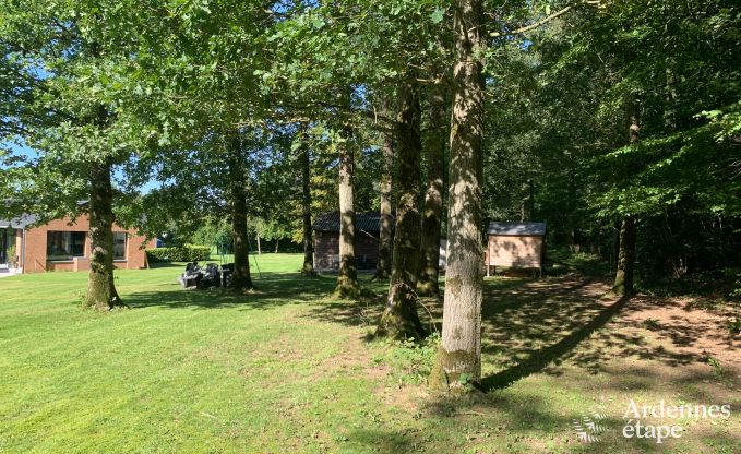 Charmantes und gerumiges Ferienhaus mit Pool in Beauraing, Ardennen