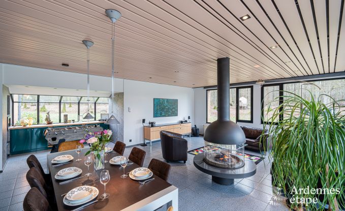 Charmantes und gerumiges Ferienhaus mit Pool in Beauraing, Ardennen