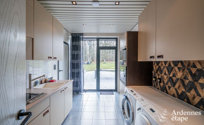 Charmantes und gerumiges Ferienhaus mit Pool in Beauraing, Ardennen