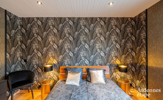 Charmantes und gerumiges Ferienhaus mit Pool in Beauraing, Ardennen