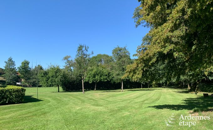 Charmantes und gerumiges Ferienhaus mit Pool in Beauraing, Ardennen