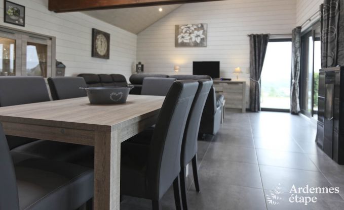 Stilvolles Ferienhaus mit allem Komfort für 4 Personen in Bertrix