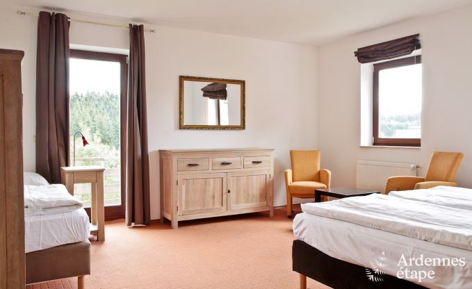 Luxuriöses Ferienhaus für 26 Personen in Bütgenbach