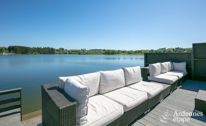 Luxusferienwohnung für 4/6 Personen mit Blick auf den See von Bütgenbach