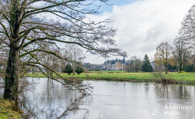 Charmantes Chalet f�r 5 am Ufer der Semois in Chiny, Gaume