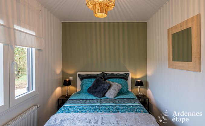 Charmantes Chalet f�r 5 am Ufer der Semois in Chiny, Gaume