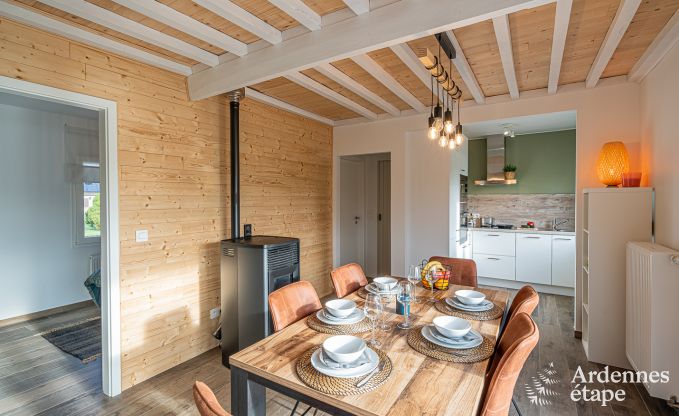 Charmantes Chalet f�r 5 am Ufer der Semois in Chiny, Gaume