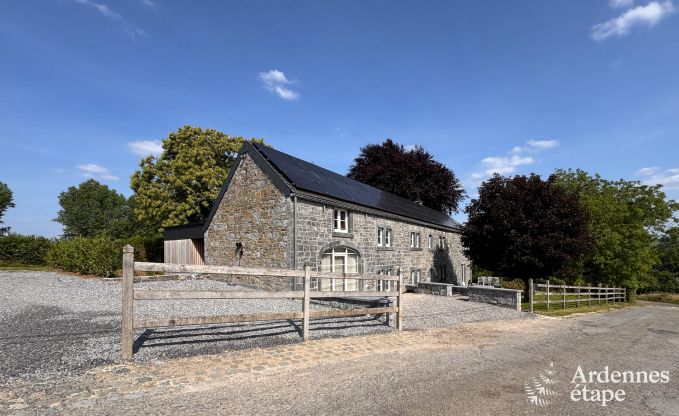 Charmantes H�uschen f�r 2 Personen in Clavier mit Schlafzimmer, Badezimmer, Jacuzzi und Privatgarten