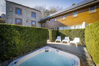 Luxurises Ferienhaus fr 18 Personen in Durbuy in den Ardennen: Komfort, Entspannung und vielfltige Aktivitten