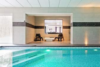 Luxusvilla mit Schwimmbad für 9 Personen in Durbuy