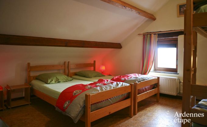 Gro�es Ferienhaus auf dem Bauernhof in Durbuy, 8 Schlafzimmer, 7 Badezimmer, privater Garten, Ausstattung f�r Familien und Radfahrer, Ardennen