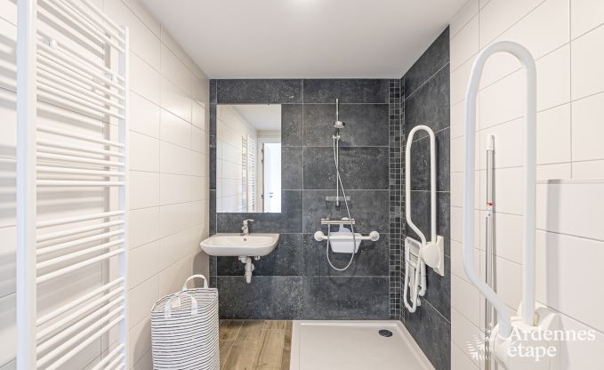 Ferienhaus Durbuy 16 Pers. Ardennen Schwimmbad Wellness Behinderten gerecht