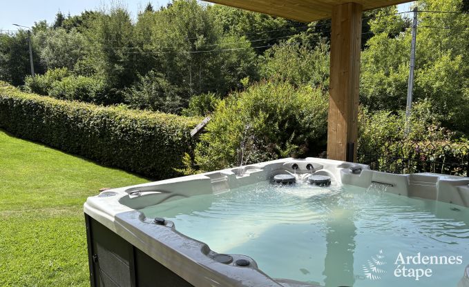Gemtliches Ferienhaus fr 6 Personen in Ereze, Ardennen: genieen Sie Komfort, Jacuzzi und die Nhe zur Natur