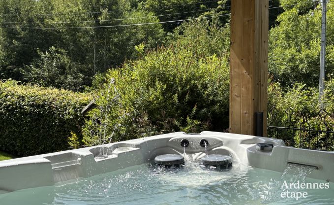 Gemtliches Ferienhaus fr 6 Personen in Ereze, Ardennen: genieen Sie Komfort, Jacuzzi und die Nhe zur Natur