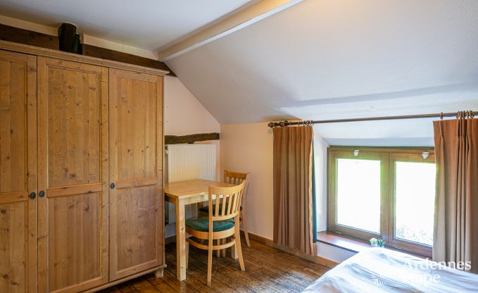 Ferienhaus mit berdachter Whirlpool Ereze 16 Pers. Ardennen