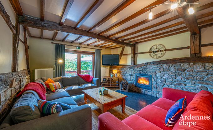 Ferienhaus mit berdachter Whirlpool Ereze 16 Pers. Ardennen