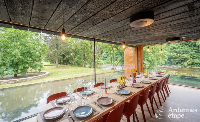 Au�ergew�hnlich Ferienhaus in Esneux f�r 18 Personen mit 6 Schlafzimmern, Infinity-Pool und Au�enwhirlpool