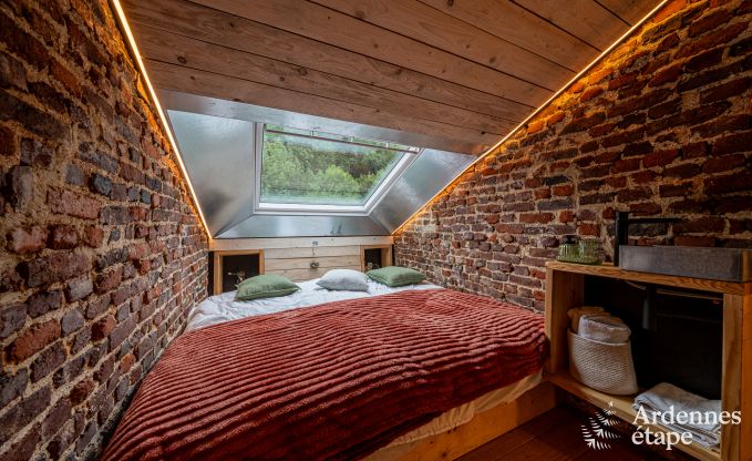 Abgelegenes Ferienhaus in Esneux fr 12 Personen mit 6 Schlafzimmern, 7 Badezimmern, Jacuzzi und Schwimmbad