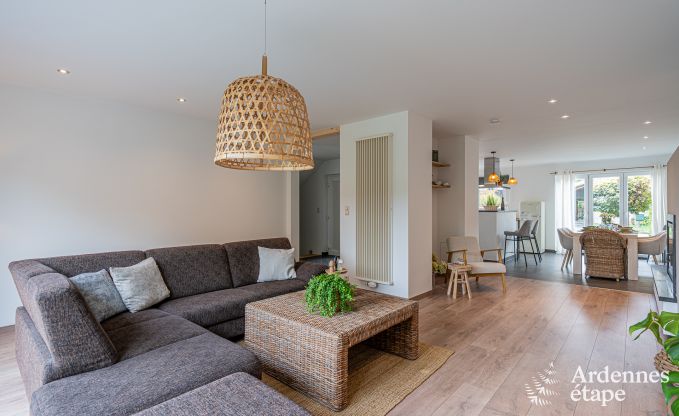Komfortables Haus fr 7 Personen in Eupen mit 4 Schlafzimmern, moderner Kche, privater Terrasse und Garten