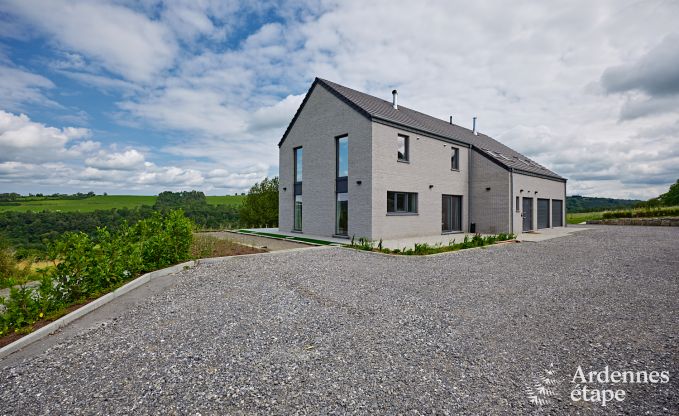 Moderne Ferienwohnung mit 5 Schlafzimmern in Ferrires, Ardennen