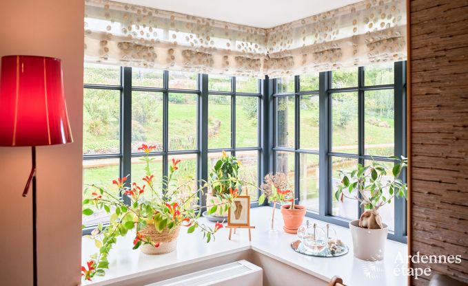 Charmantes Chalet fr 2 Personen in Ferrires mit Holzofen, Garten und
Privatterrasse am Wasser