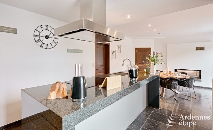 Gerumiges komfortables Ferienhaus fr 10 Personen in Voeren mit privatem Pool, Whirlpool und Garten