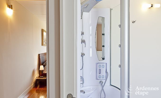 Luxusferienhaus in Froidthier fr 10 Gste mit Pool, Wellness und 5 Schlafzimmern in der Nhe von Aubel